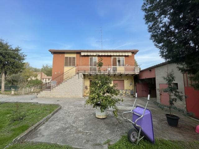 Casa in vendita a Pernumia, Veneto
