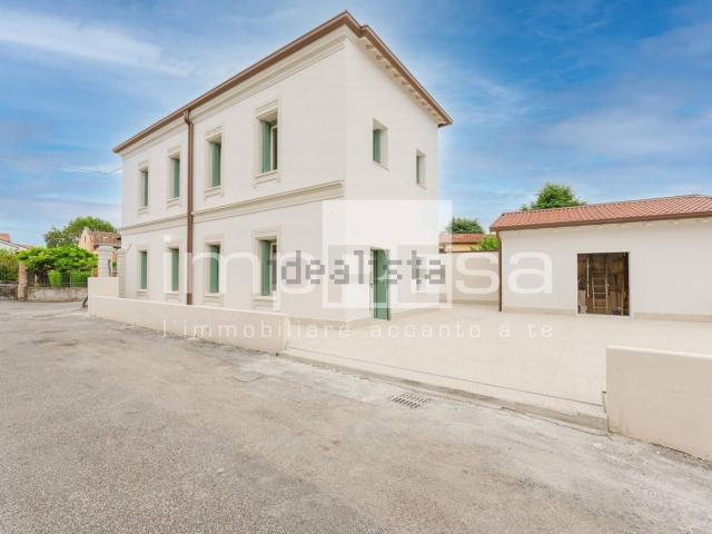 Casa in vendita a Sarano, Santa Lucia di Piave