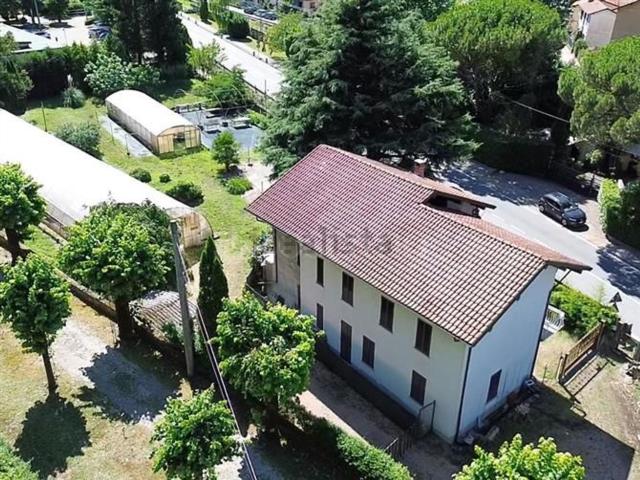 Casa in vendita a Comunità Montana del Piambello, Porto Ceresio