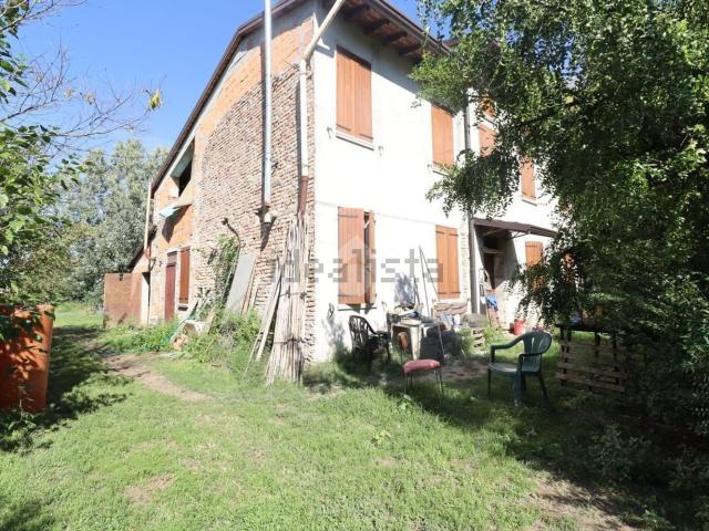 Casa in vendita a Roncoferraro, Lombardia