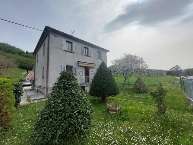 Casa in vendita a Marche, Pesaro E Urbino