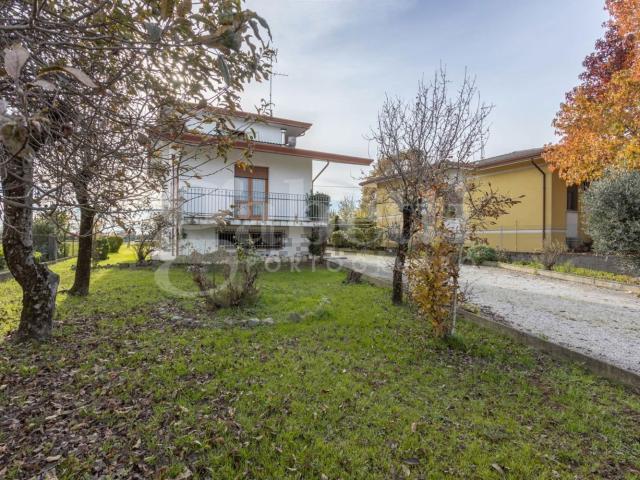 Casa in vendita a Teglio Veneto, Veneto