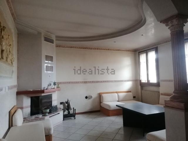 Casa in vendita a Godega di Sant'Urbano, Veneto