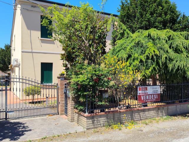 Casa in vendita a Ravenna, Reggio Emilia