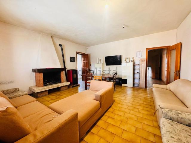 Casa in vendita a Legnago, Verona