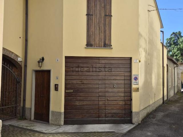 Casa in vendita a Soresina, Cremona