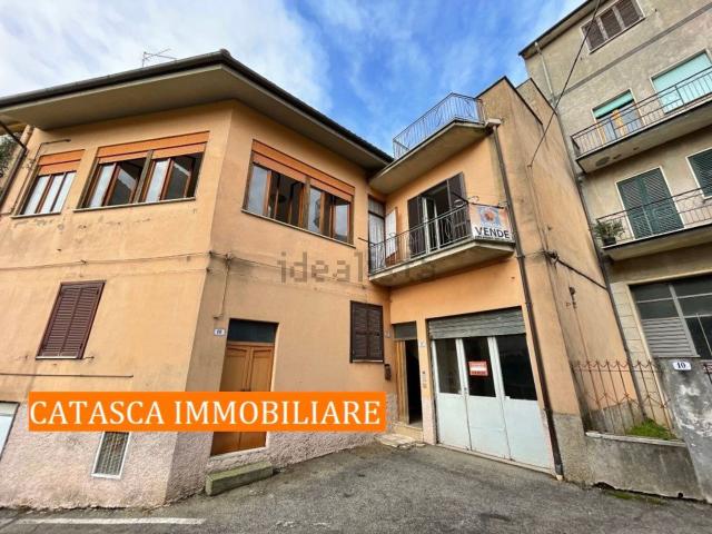 Casa in vendita a Marta, Lazio