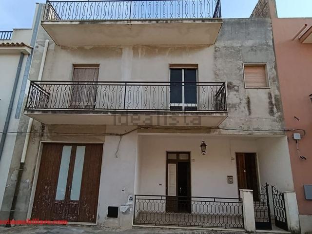 Casa in vendita a Cava D'aliga, Sicilia