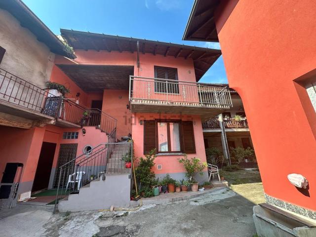 Casa in vendita a Travaino, Caronno Varesino
