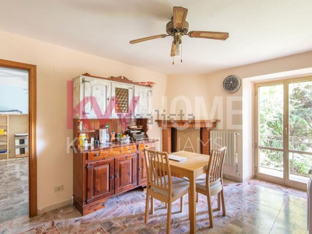 Casa in vendita a Campli, Abruzzo