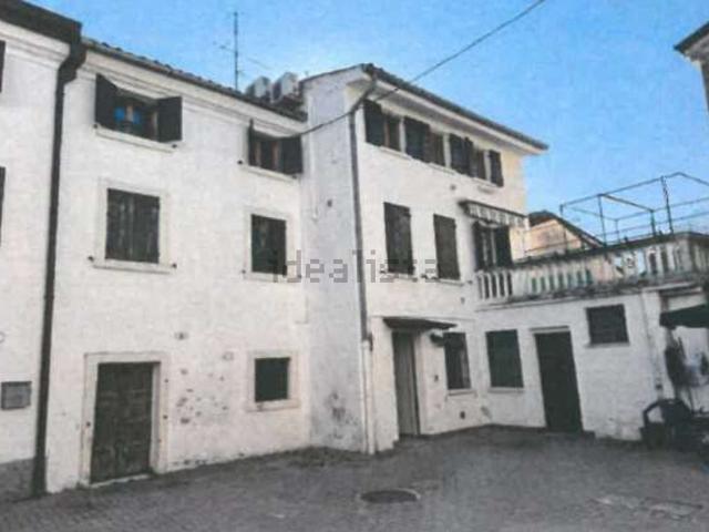 Casa in vendita a Nord-Est, Brenzone
