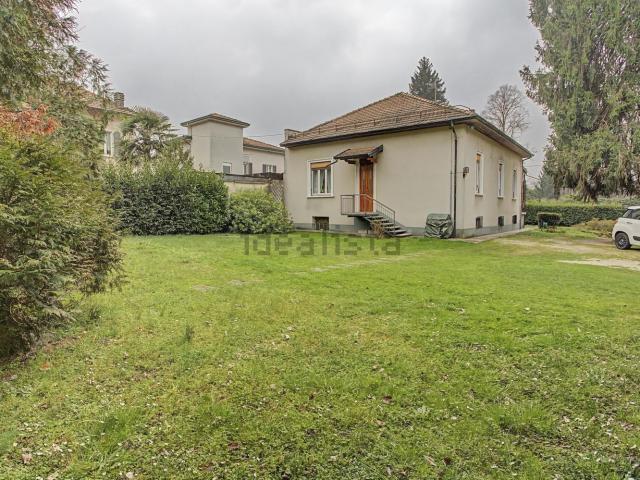 Casa in vendita a Arcisate, Varese