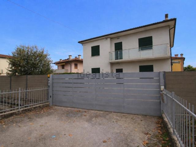 Casa in vendita a Bolzano Vicentino, Veneto