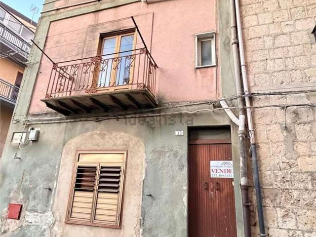 Casa in vendita a Rione Dalmazia, Mussomeli