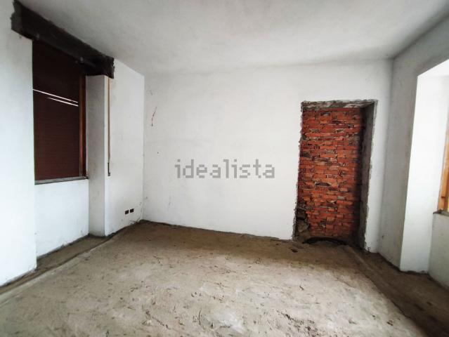 Casa in vendita a Invorio Superiore, Piemonte