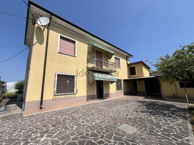 Casa in vendita a Trevenzuolo, Veneto