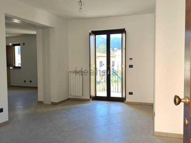 Casa in vendita a Borgo Rivera, Tornimparte