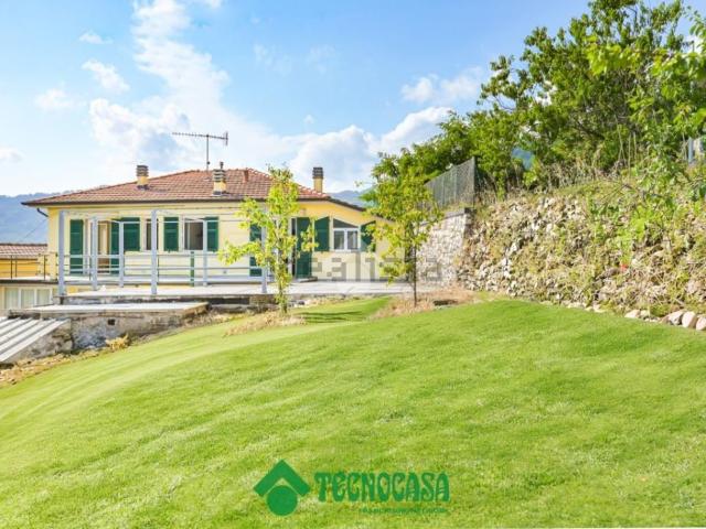 Casa in vendita a Santa Maria, Calice al Cornoviglio