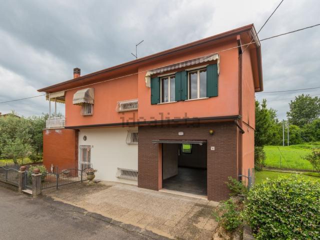 Casa in vendita a Ceneda Bassa, Vittorio Veneto