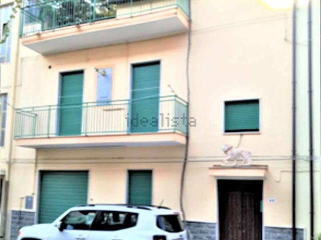 Casa in vendita a Calabria, Crotone