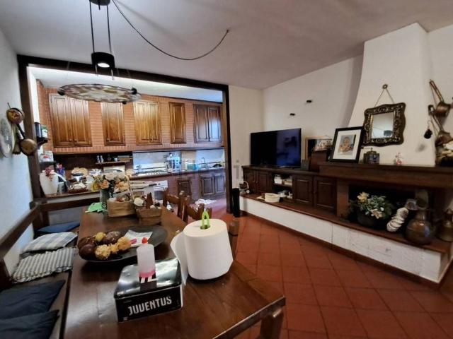 Casa in vendita a Crespina Lorenzana, Cenaia