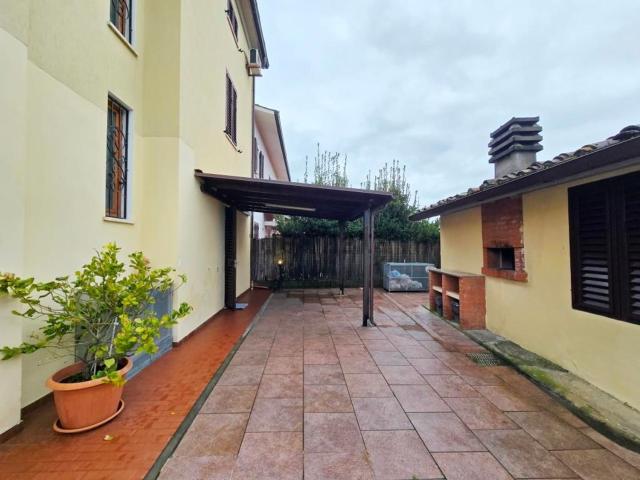 Casa in vendita a Castelfranco Di Sotto, Toscana