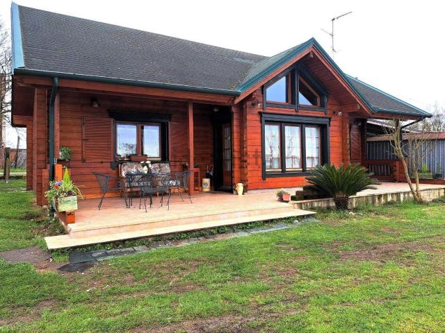 Casa in vendita a Bergantino, Veneto