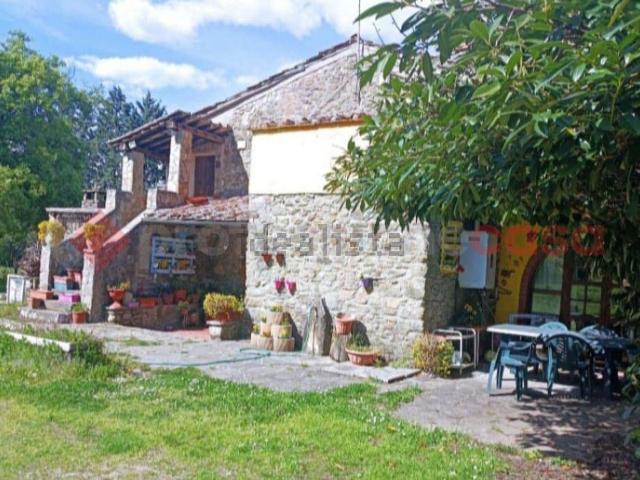 Casa in vendita a Rondine, Palazzo Del Pero