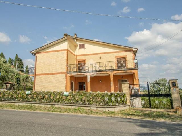 Casa in vendita a Selci, Lazio