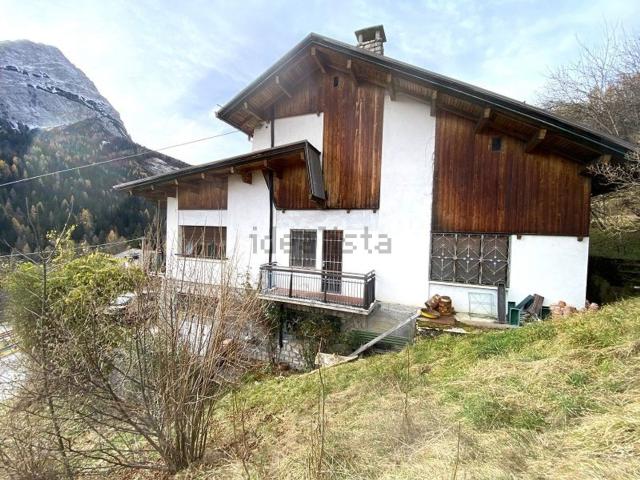 Casa in vendita a Val di Zoldo, Chiesa