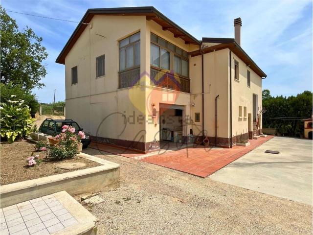 Casa in vendita a Marche, Ascoli Piceno