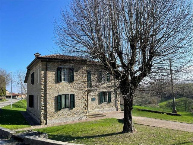 Casa in vendita a Neviano Degli Arduini, Reggio Emilia