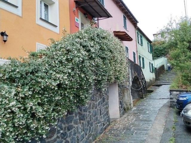 Casa in vendita a Carrodano, Liguria