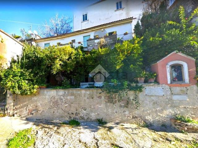 Casa in vendita a Capua, Campania