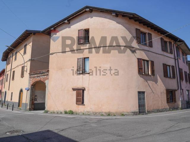 Casa in vendita a Arcene, Bergamo