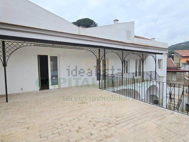 Casa in vendita a Cervino, Campania