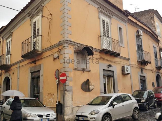 Casa in vendita a Maddaloni, Campania