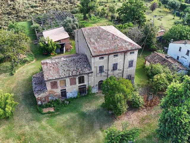 Casa in vendita a Unione dei comuni della Bassa Romagna, Lugo