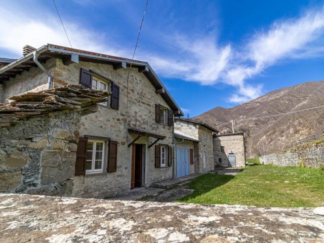 Casa in vendita a Corniglio, Reggio Emilia