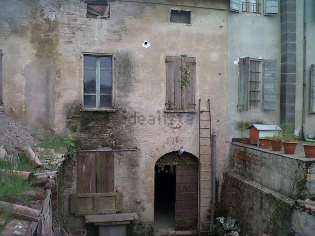 Casa in vendita a Bassa Reggiana, Re