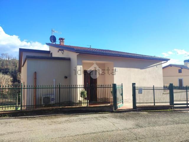 Casa in vendita a Val Vitiano, Cenerente