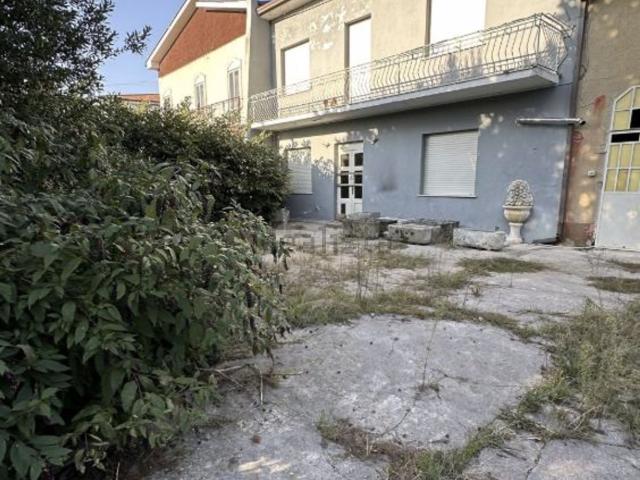 Casa in vendita a San Pietro Di Morubio, Veneto