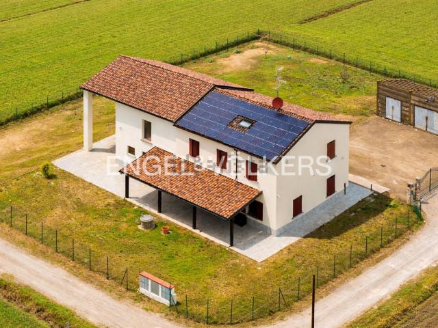 Casa in vendita a Unione Terre d'Acqua, San Giovanni In Persiceto