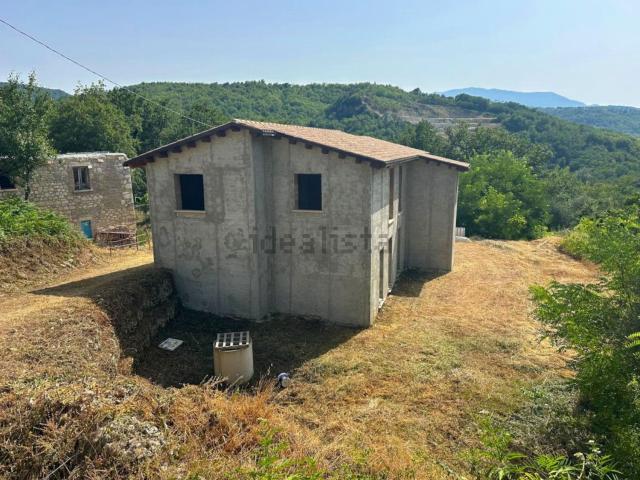 Casa in vendita a Lettomanoppello, Pescara