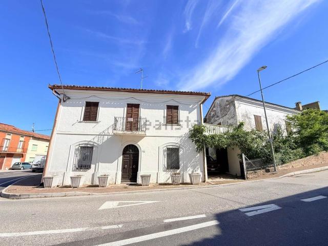Casa in vendita a Marche, Pesaro E Urbino