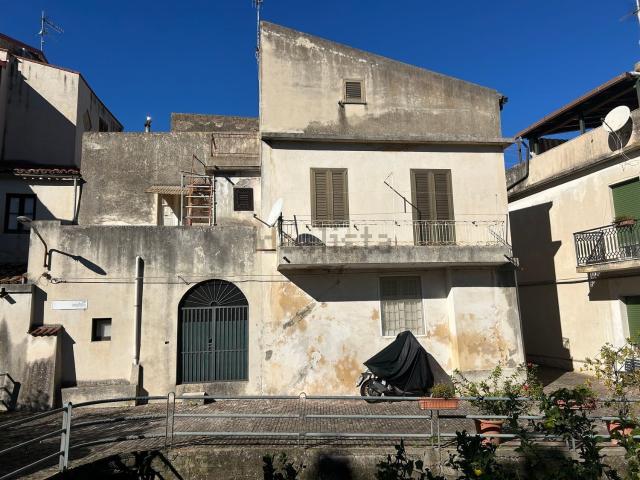 Casa in vendita a Condrò, Messina
