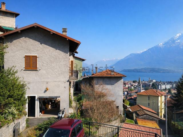 Casa in vendita a Gravedona ed Uniti, Gravedona