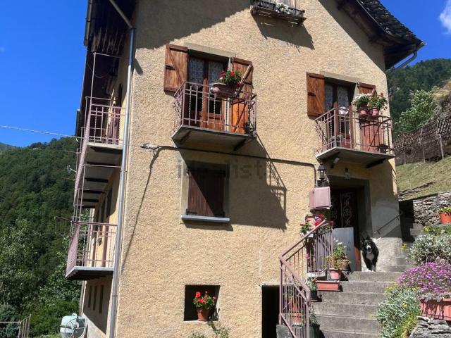 Casa in vendita a Piemonte, Vercelli