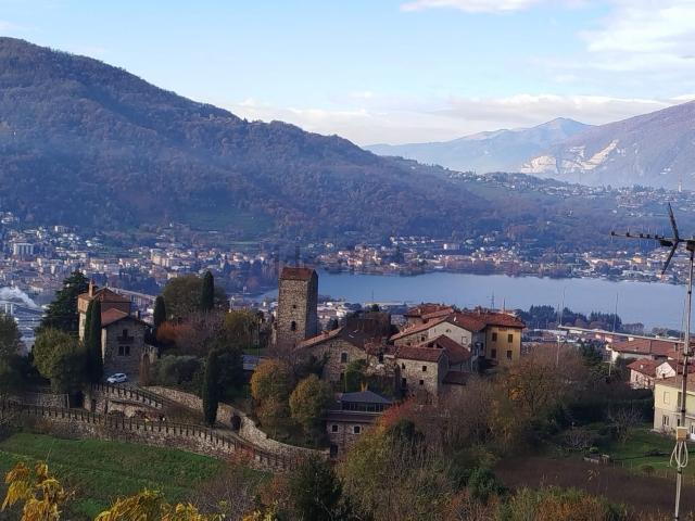 Casa in vendita a Oneta, Calolziocorte