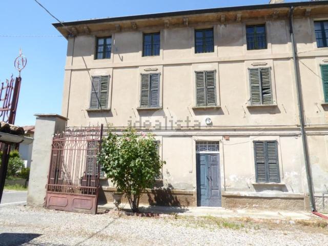 Casa in vendita a Casa Nuova, Zenevredo